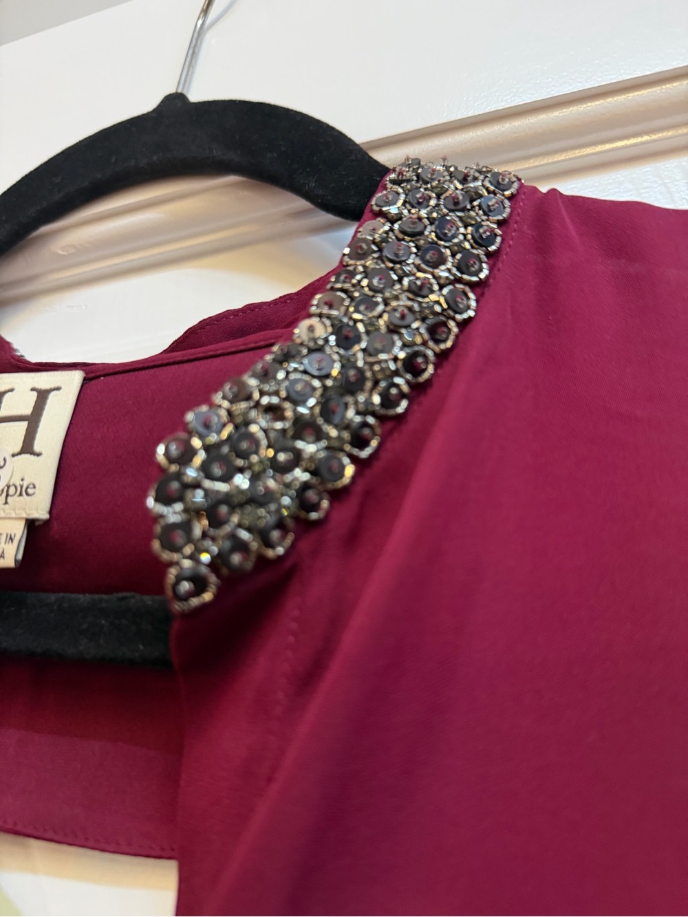 Haute Hippie Beaded Collar Blouse 100% Silk- Berry - Picture 3 of 11